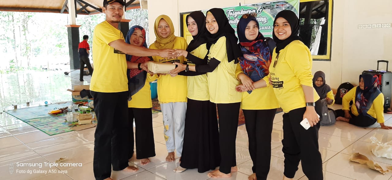 Beragam Lomba Meriahkan Kegiatan Tasyakuran dan Family Gathering PA Kolaka